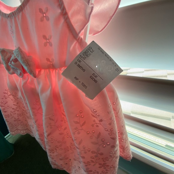 Newborn outfit - Picture 3 of 3